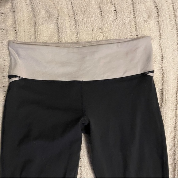 Lululemon Athletica Black Gray Crop Leggings Size 6 - Picture 4 of 9